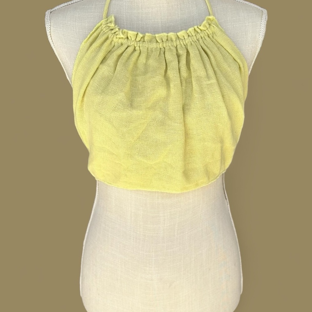 Free people SZ S/p pale yellow gauzy NWOT halter cropped top, ties top/bottom